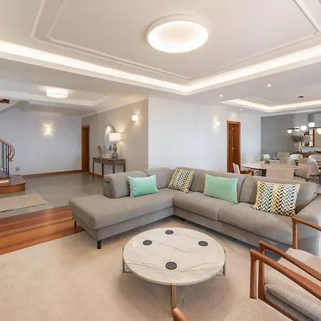 Villa Exceptional Luxury In Madeira Bellissima Estreito Da Calheta