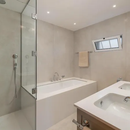 Exceptional Luxury In Madeira Bellissima * Estreito Da Calheta