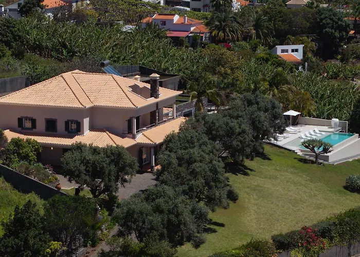 Exceptional Luxury In Madeira Bellissima Villa Estreito Da Calheta